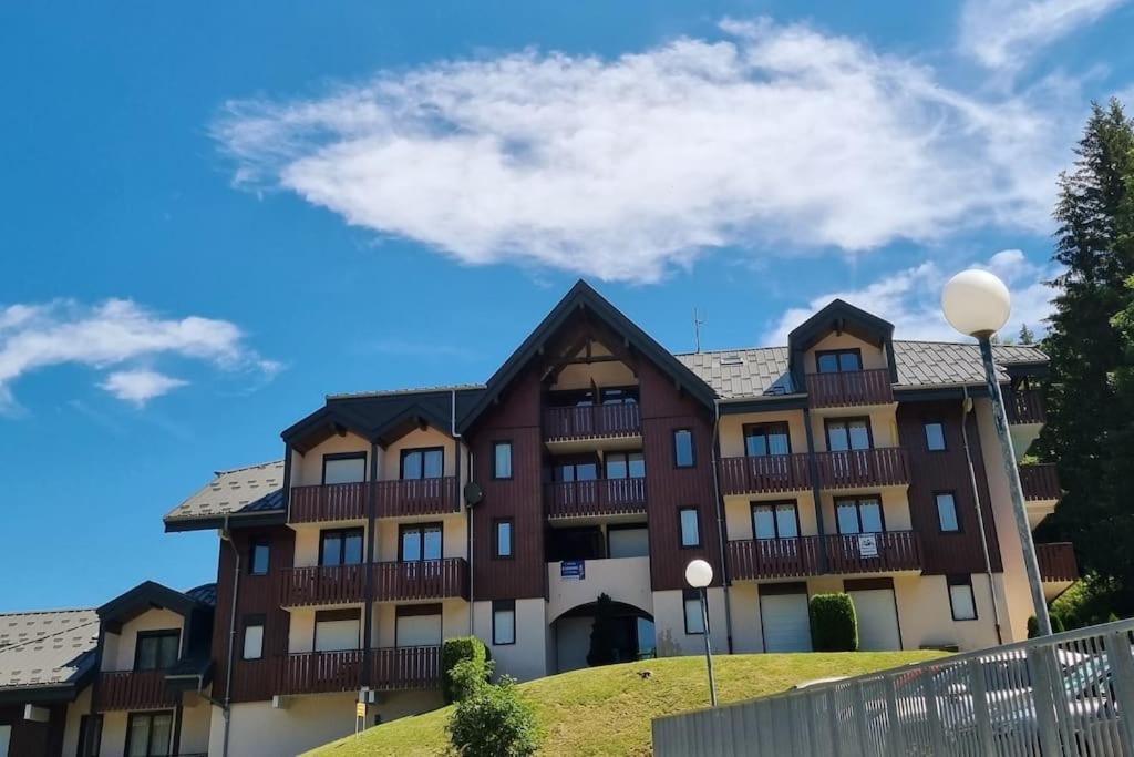 Ferienwohnung Le Montagnard Mijoux Exterior foto